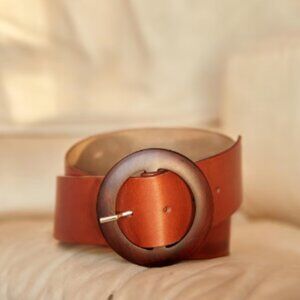 Yves Belt from Sezane - Natural heritage